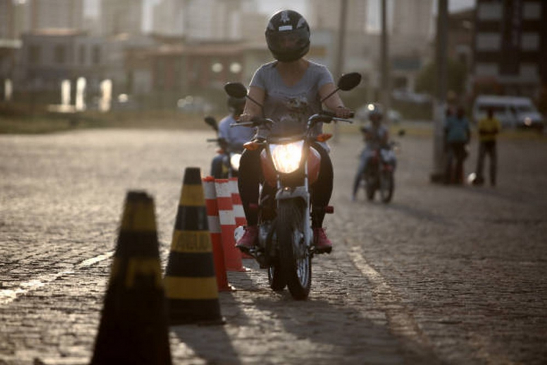 Habilitação Carro Moto Vila Nova Conceição - Carteira de Habilitação para Carros e Motos